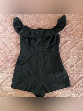 Kimchi Blue Black Ruffled Eyelet Lace Romper Size M